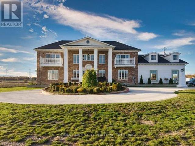 House for sale in Niagara, Ontario