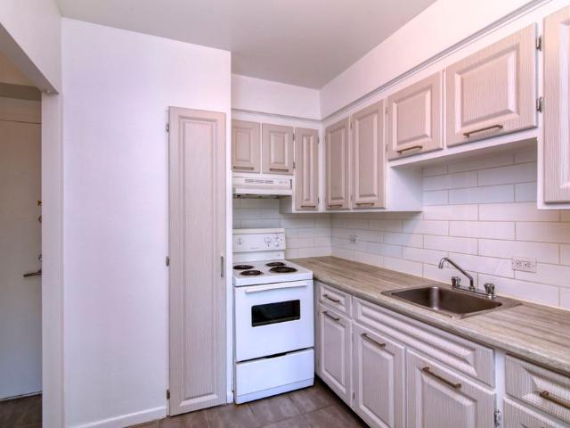 Apartment for rent in St. Leonard's, Quebec