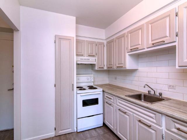 Apartment for rent in St. Leonard's, Quebec