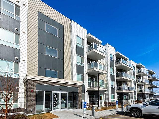 Condo for sale in Northwest, Alberta