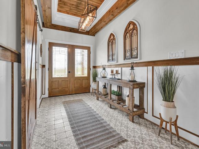 House for sale in Glenville, Pennsylvania