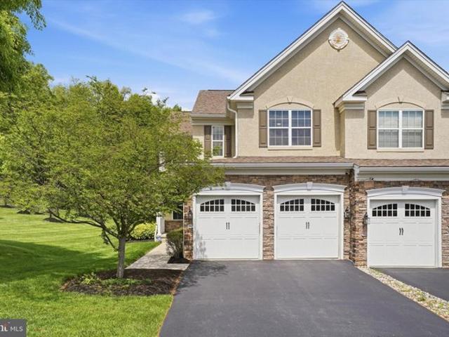 Townhouse for sale in Chester, Pennsylvania