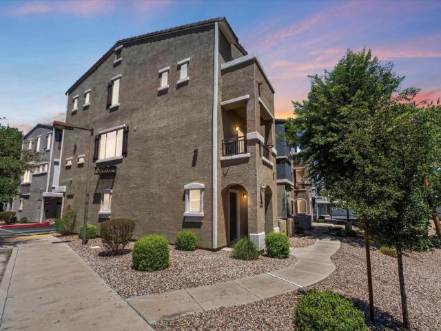 Townhouse for rent in Tempe, Arizona