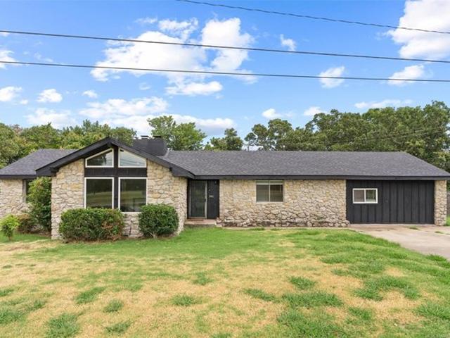 House for sale in Pawhuska;𐓄𐓘𐓢𐓶𐓮𐓤𐓘, Osage County