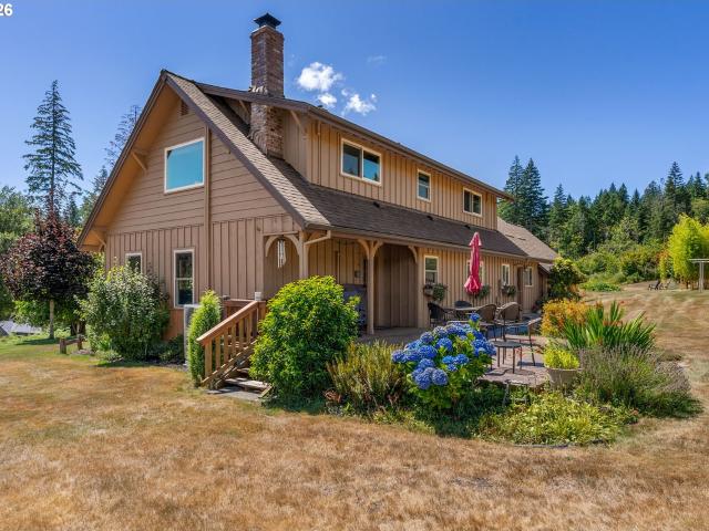 House for sale in Stevenson, Washington