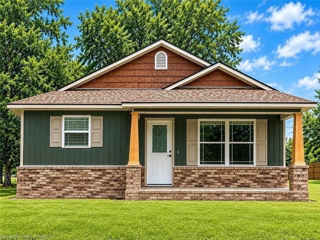 House for sale in Ark