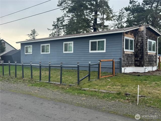 House for sale in Long Beach, Washington