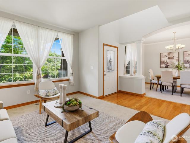 House for sale in Washington