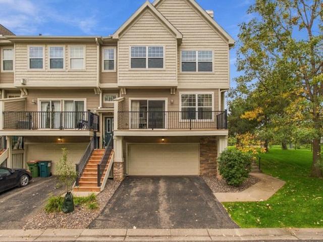Townhouse for sale in Blaine, Minnesota
