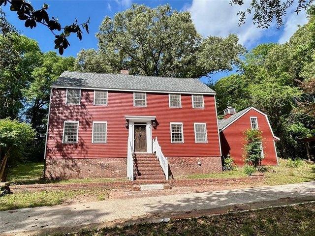 House for sale in Semmes, Alabama