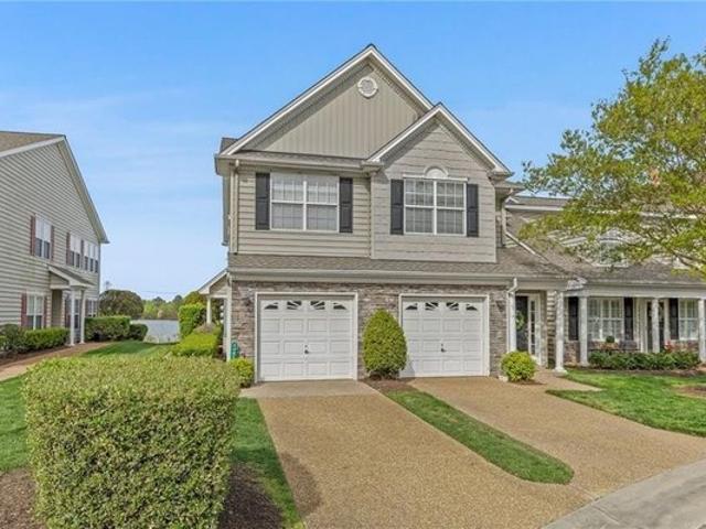 Townhouse for sale in Virginia
