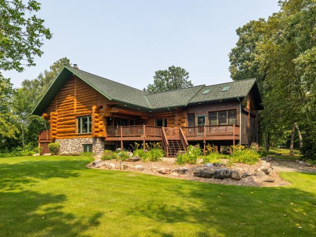 House for sale in Hubbard, Minnesota