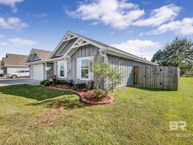 House for sale in Elberta, Baldwin County