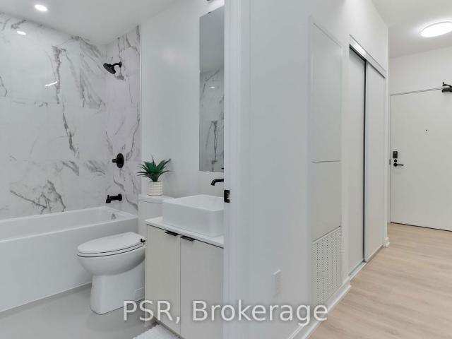 Condo for sale in Woburn, Ontario