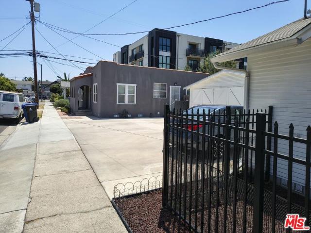 House for sale in Canoga Park, California