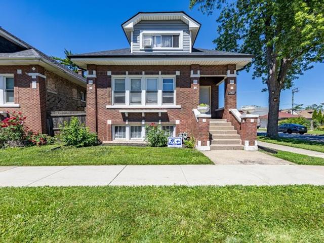 House for sale in Berwyn, Illinois