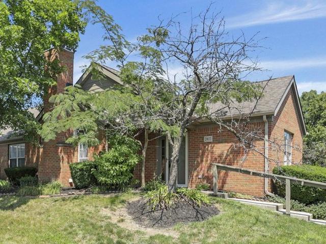 Condo for sale in Grove City, Ohio