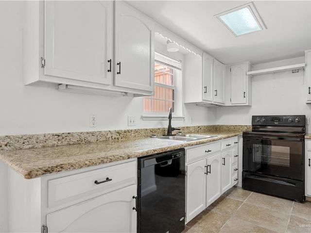 Condo for sale in Cameron, Texas