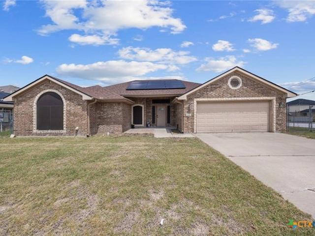 House for sale in Briggs, Texas