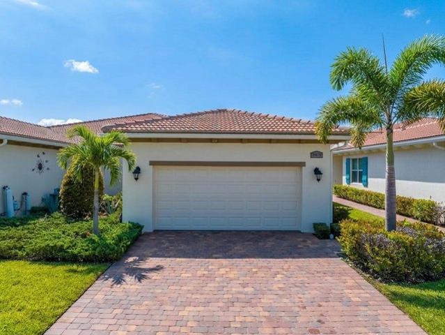 House for sale in Port Saint Lucie, Florida