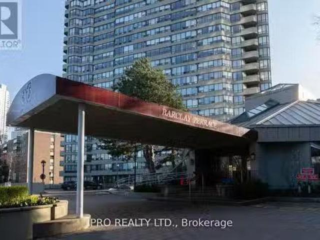 Condo for sale in Etobicoke