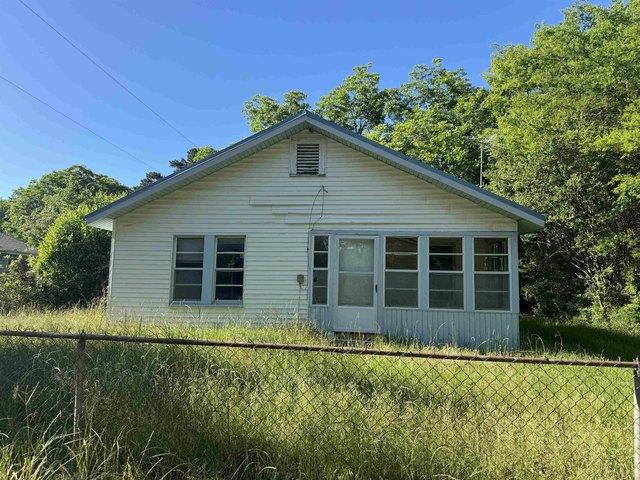 House for sale in Harrison, Texas
