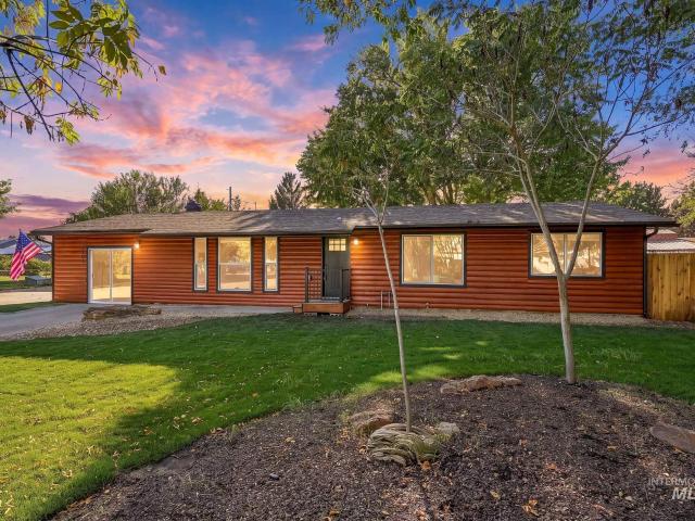 House for sale in Emmett, Gem County