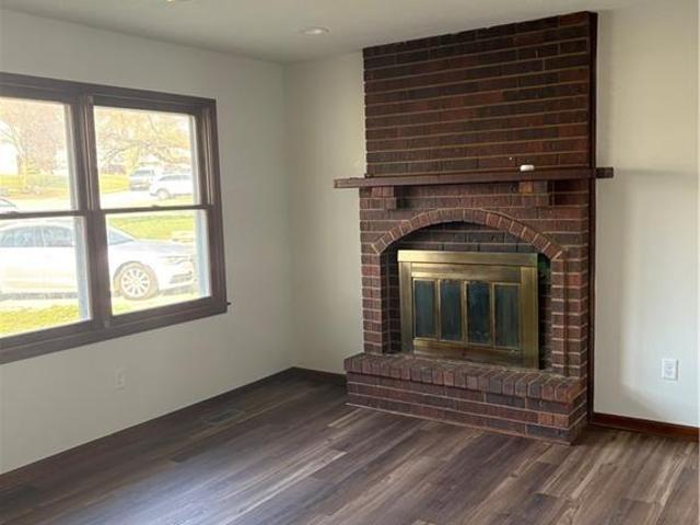 House for sale in Harrisonville, Missouri