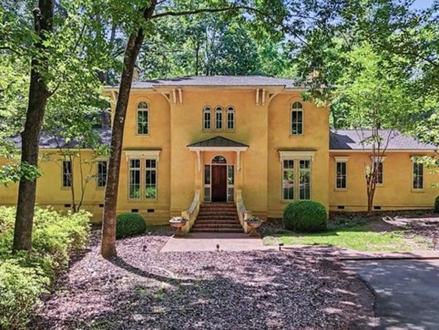 House for sale in Dougherty, Georgia