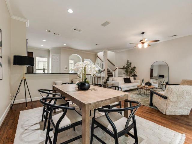 Townhouse for sale in Dallas, Texas