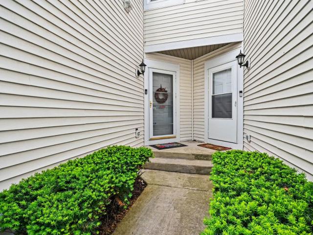 Condo for sale in Plainfield, Illinois