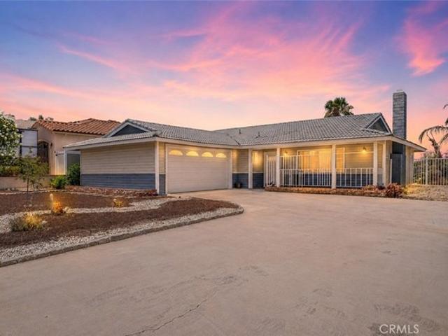 House for sale in Canyon Lake, California