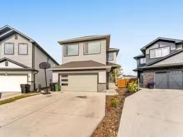 House for sale in Wedgewood, Alberta