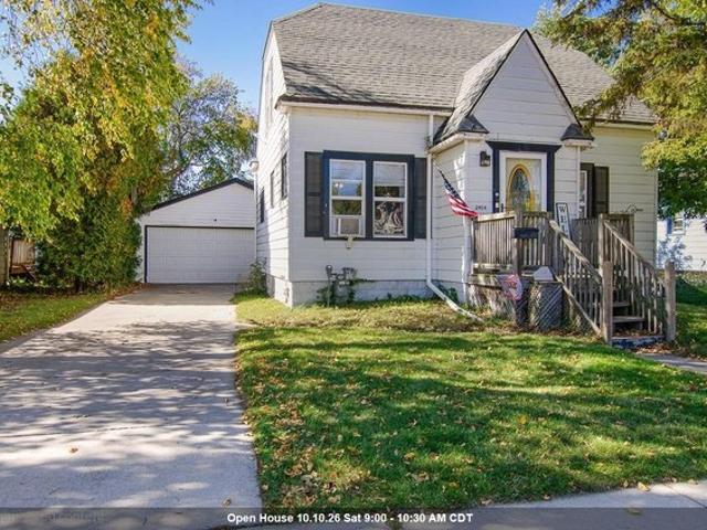 House for sale in Two Rivers, Manitowoc County