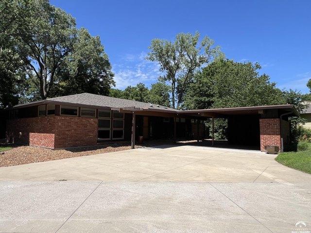 House for sale in Kansas