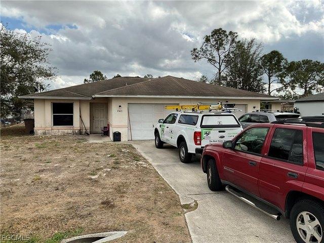 House for sale in Lehigh Acres, Florida