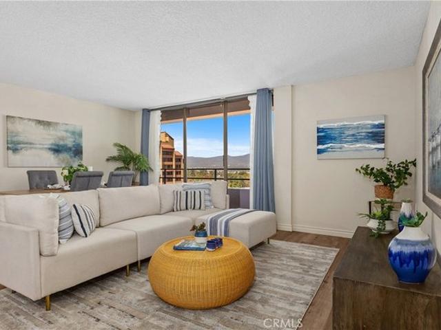 Condo for sale in Laguna Woods, California
