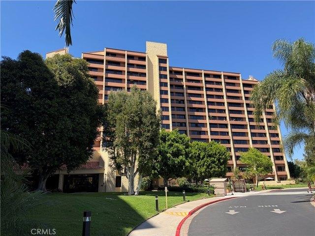 Condo for sale in Laguna Woods, California