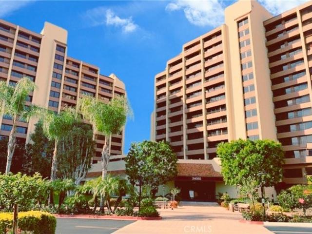House for sale in Laguna Woods, California