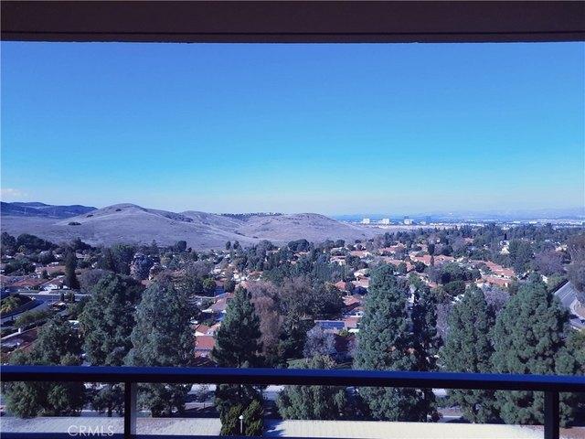 Condo for sale in Laguna Woods, California