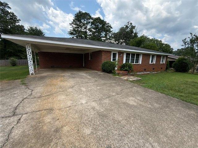 House for sale in Valley, Alabama