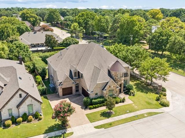 House for sale in The Enclave at Arbor Estates, Colleyville