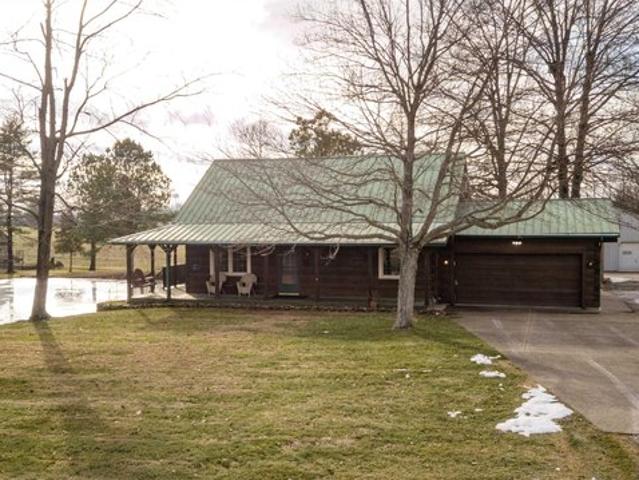 House for sale in Dubois, Indiana