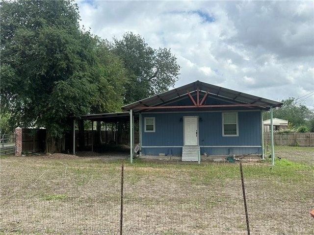 House for sale in Bee, Texas