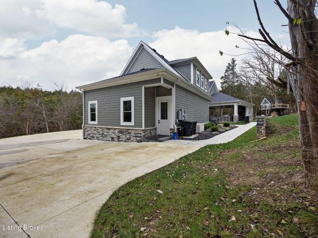 House for sale in Springfield, Kentucky