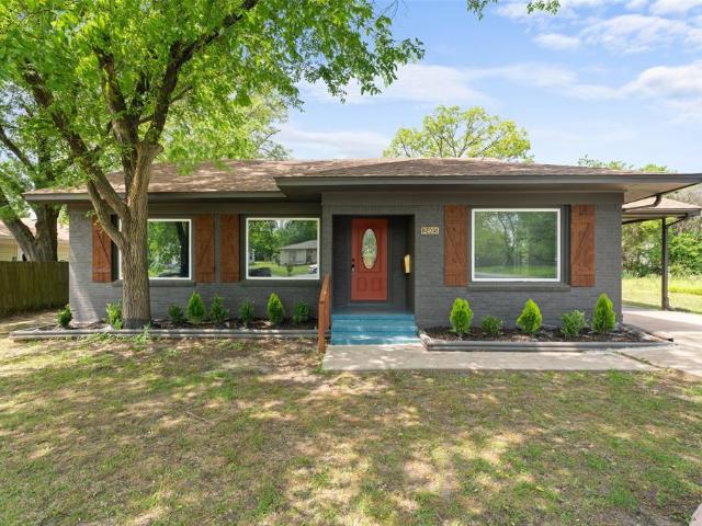 House for sale in Hunt, Texas