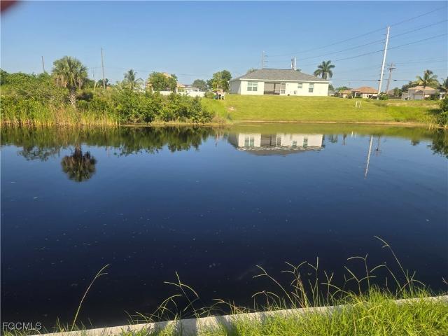 Land for sale in Cape Coral, Florida