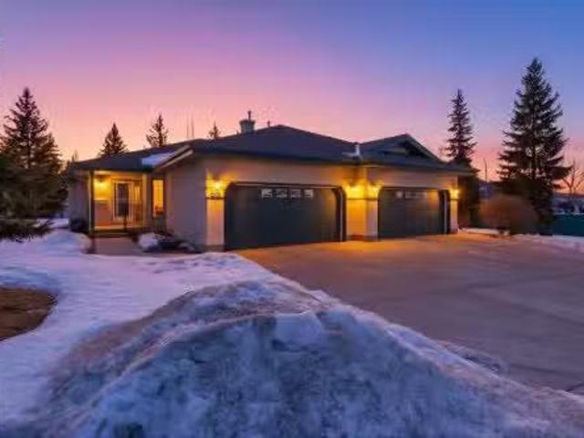 House for sale in Wedgewood, Alberta