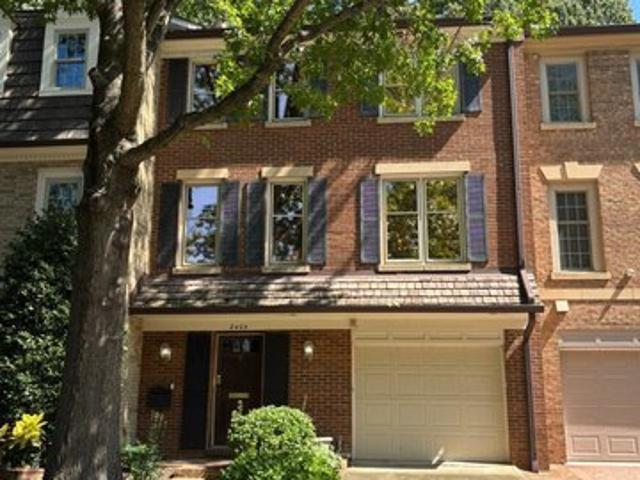 Townhouse for sale in Virginia