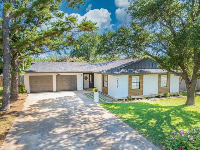 House for sale in Breckenridge, Texas